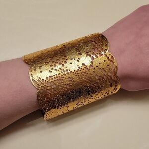 Elegant Gold Lace Cuff Bracelet